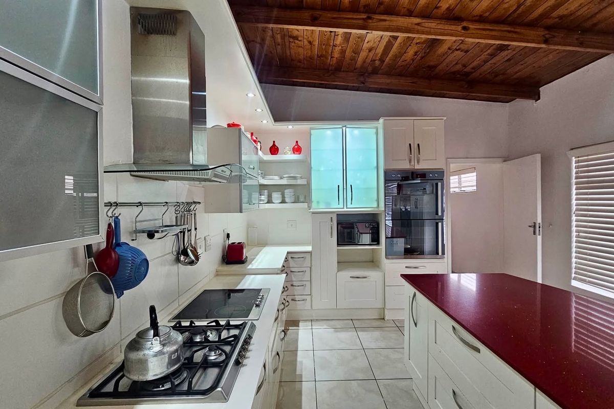 Henties Bay - House for Sale (N$ 3,852,000) - Photo 4