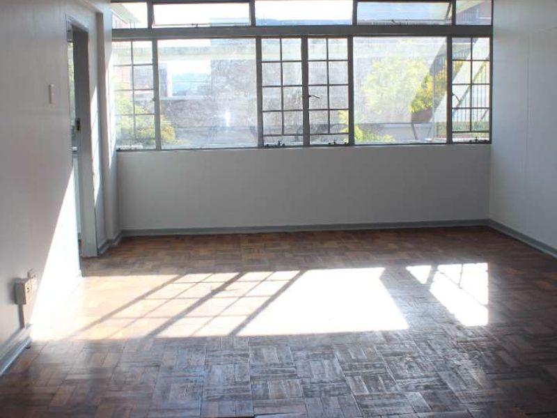 Affordable 2.5-Bedroom  Apartment Available for Rent in Sunnyside | R6 890 - Photo 7