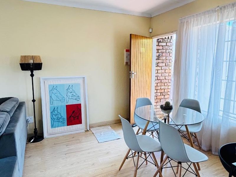 Prime Location Perfection: Your Dream Apartment Awaits - Photo 7