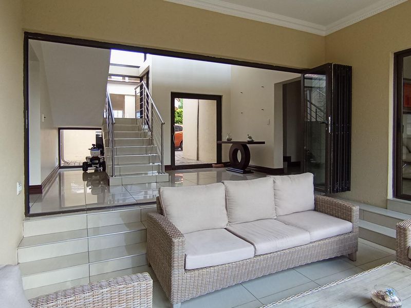 BLUE VALLEY GOLF AND COUNTRY ESTATE - Photo 7