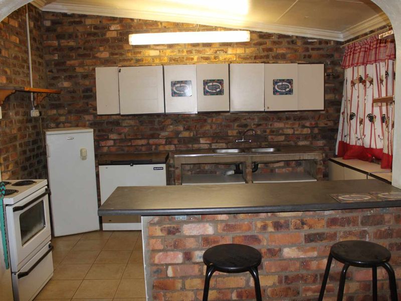 1 BEDROOM GARDEN COTTAGE - Photo 2