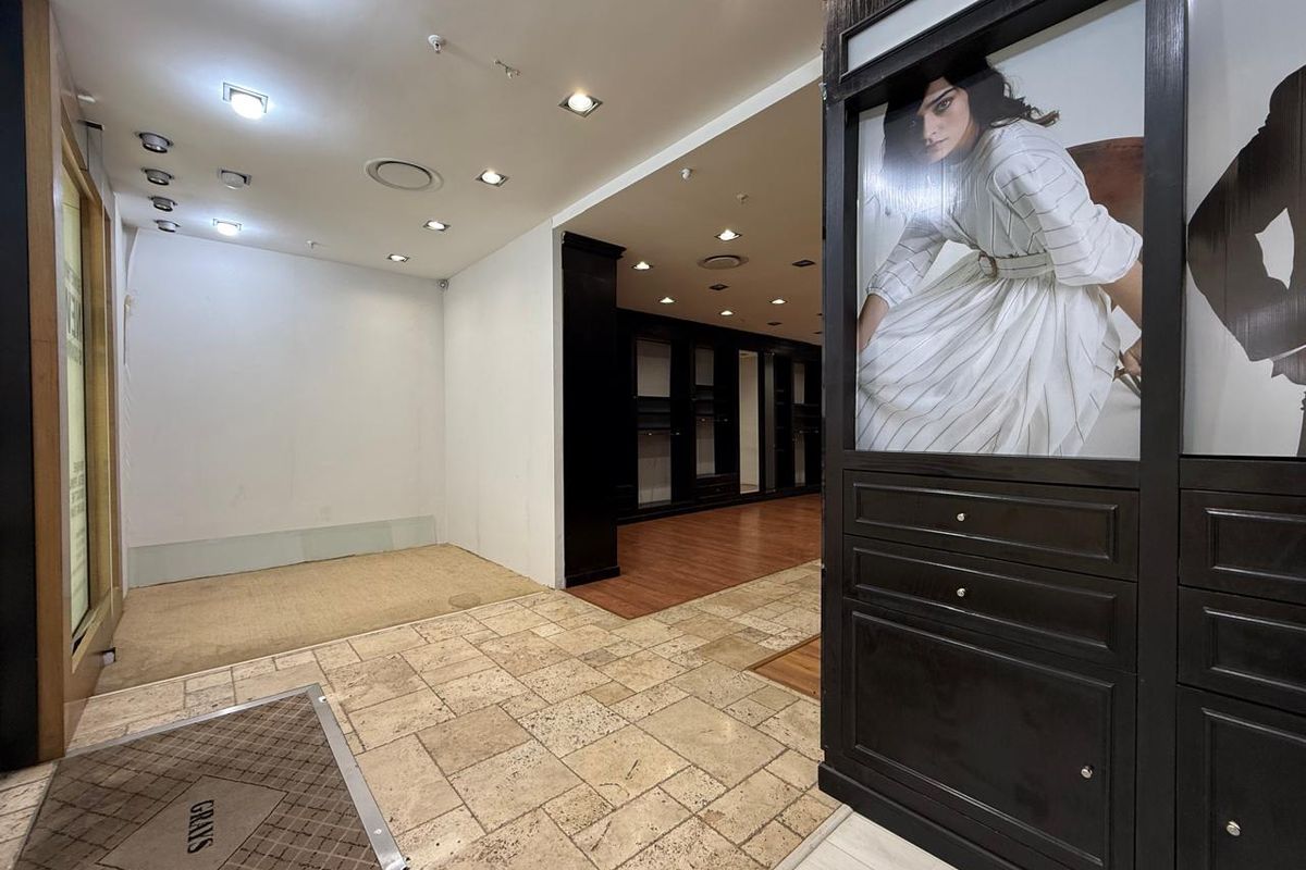 Prime Retail Space Available in Melrose Arch - 208m2 - Photo 3