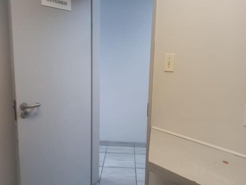 Prime Commercial Office Space - Photo 9