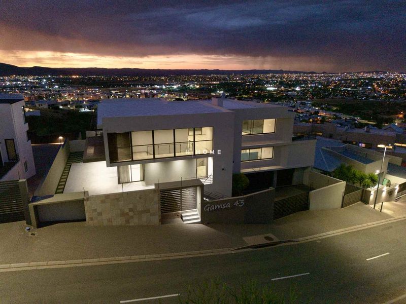 Spectacular property for sale in Kleine Kuppe - Photo 1