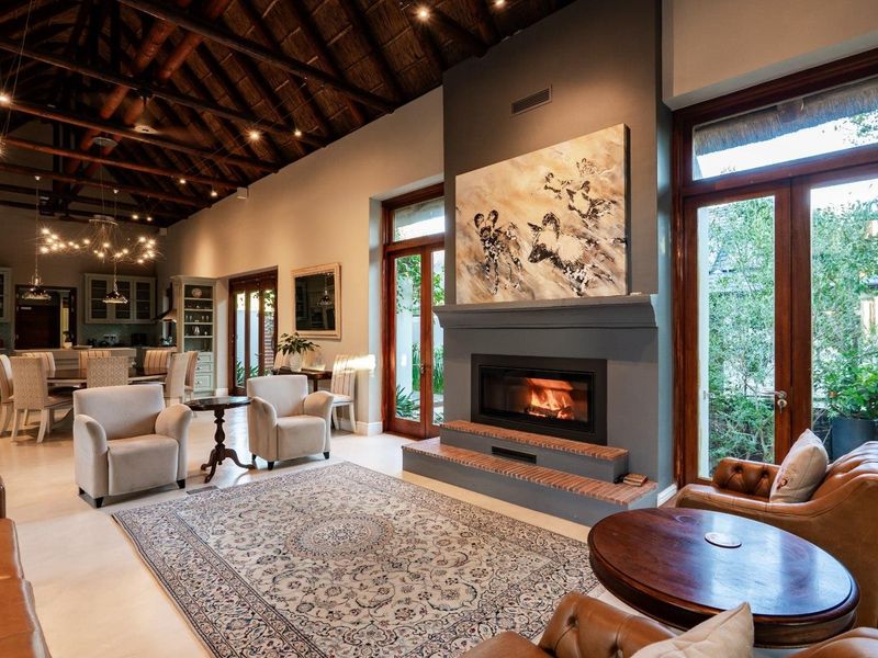 Luxury 5-Bedroom Home in Pearl Valley Golf Estate, Paarl - Photo 9