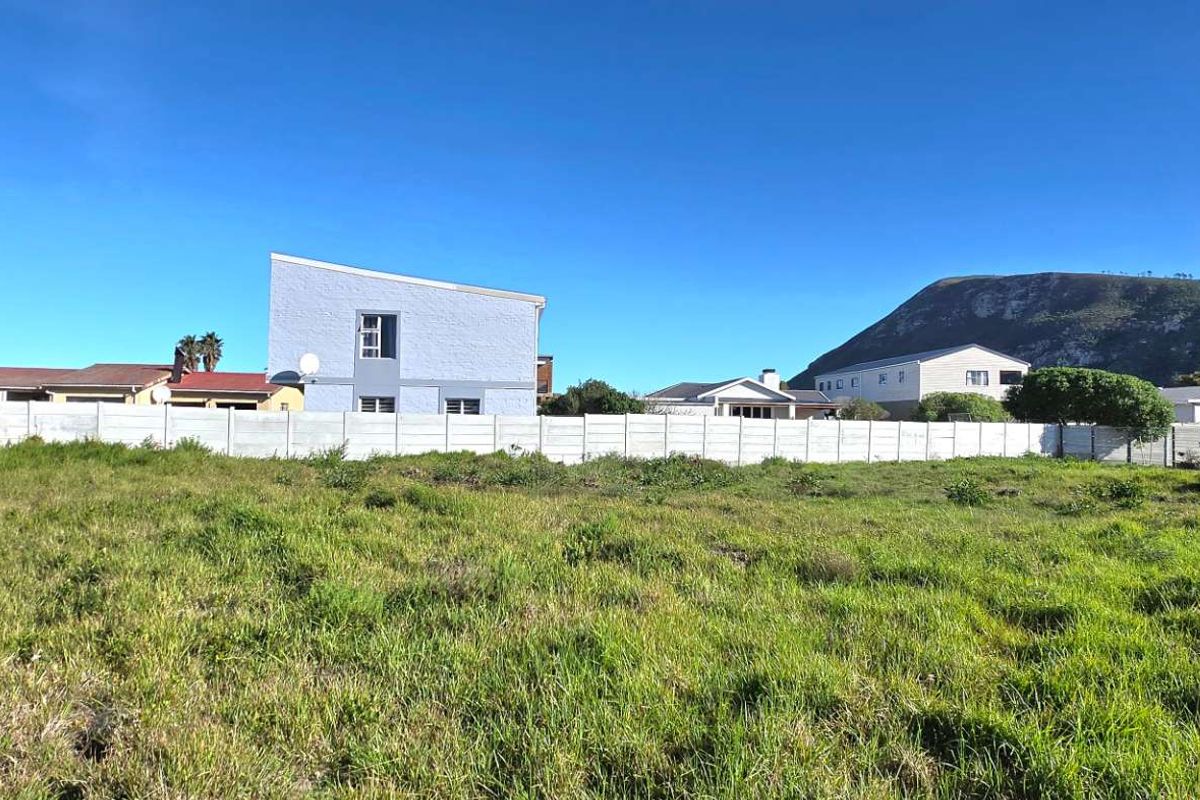 1077sqm Vacant Stand in Franskraal – Walk to the Beach! - Photo 4