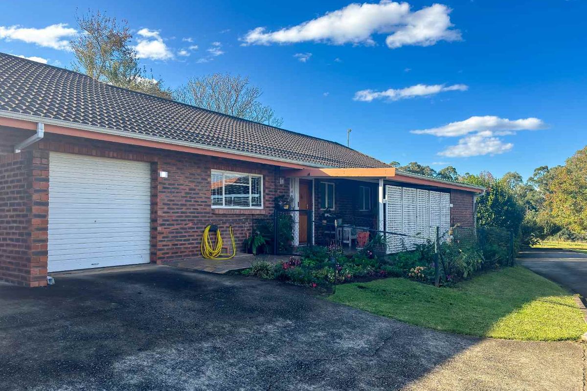 Newly Renovated Retirement Living with Exceptional Off-Grid Features in Amberfield, Howick - Photo 3