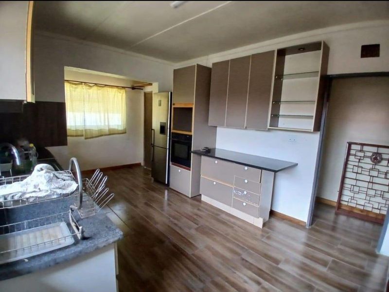 3 Bedroom House For Sale in Vanderbijlpark CE2 - Photo 3
