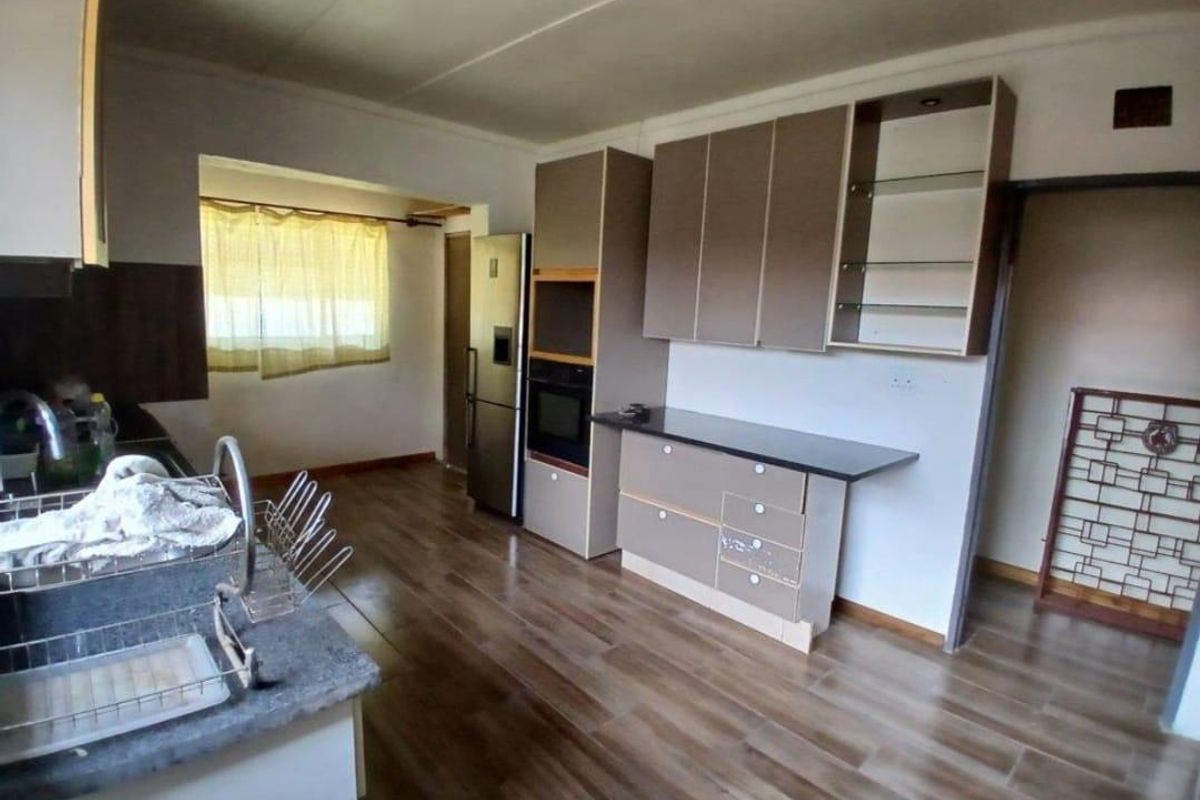 3 Bedroom House For Sale in Vanderbijlpark CE2 - Photo 3