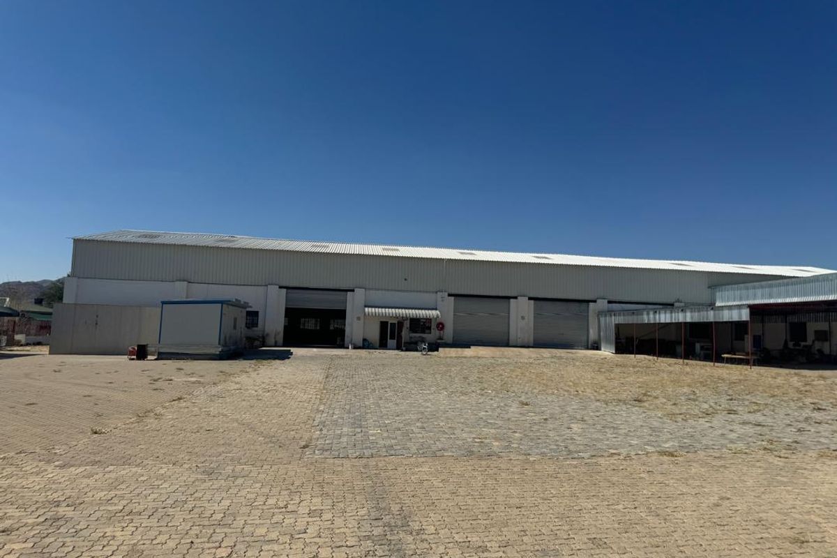 BRAKWATER PROPERTY FOR SALE - A MUST SEE - Photo 2