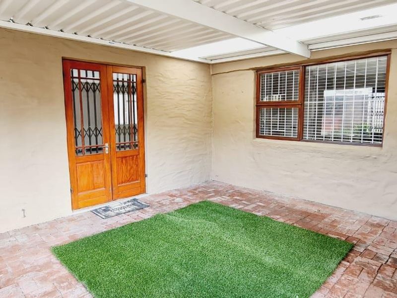 Your Spacious Family Haven Awaits! - Photo 5