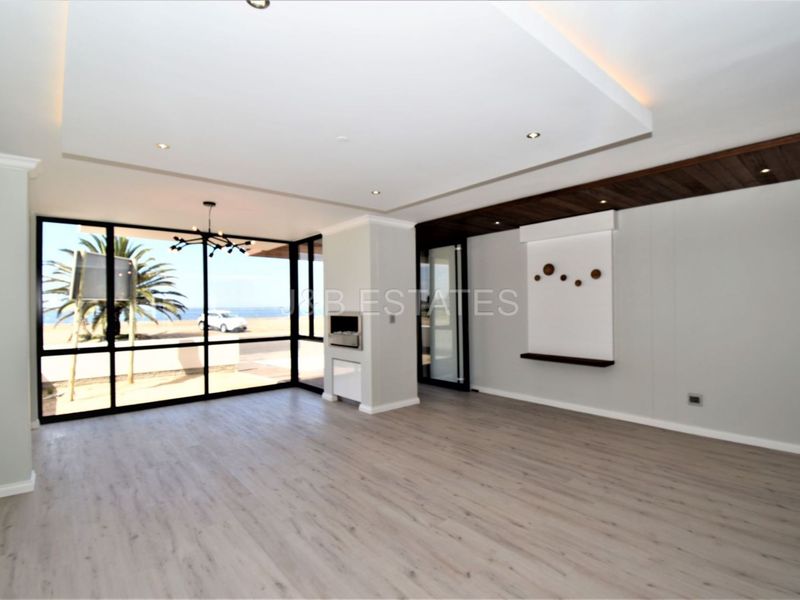 PRIME LAGOON FRONT LOCATION - Photo 3