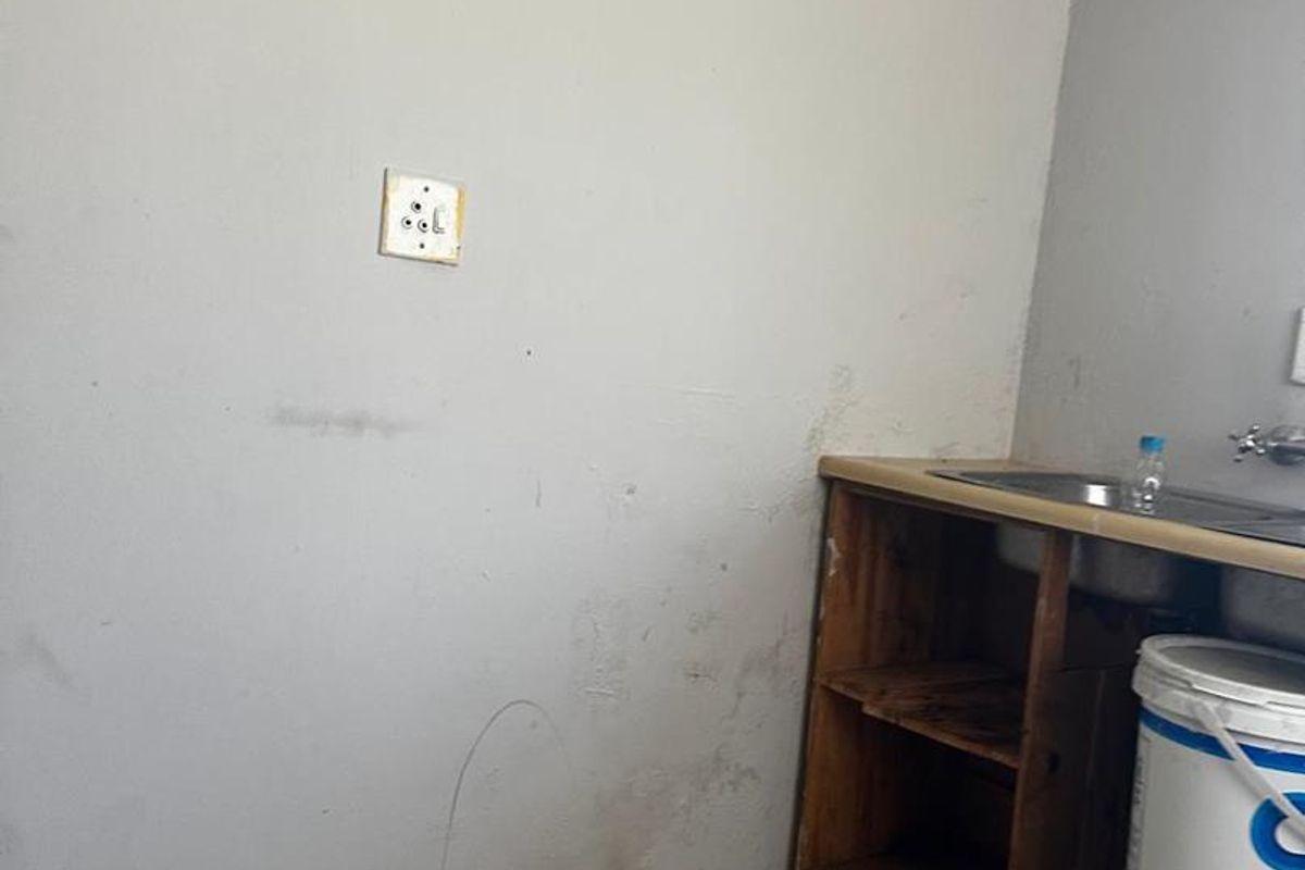 Simple and Functional 2-Bedroom House for Sale - Photo 2