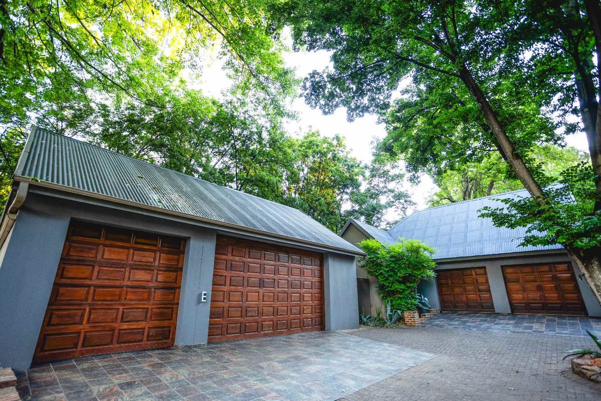 Exclusive Riverside Luxury Estate on the Banks of the Klip River - Photo 3