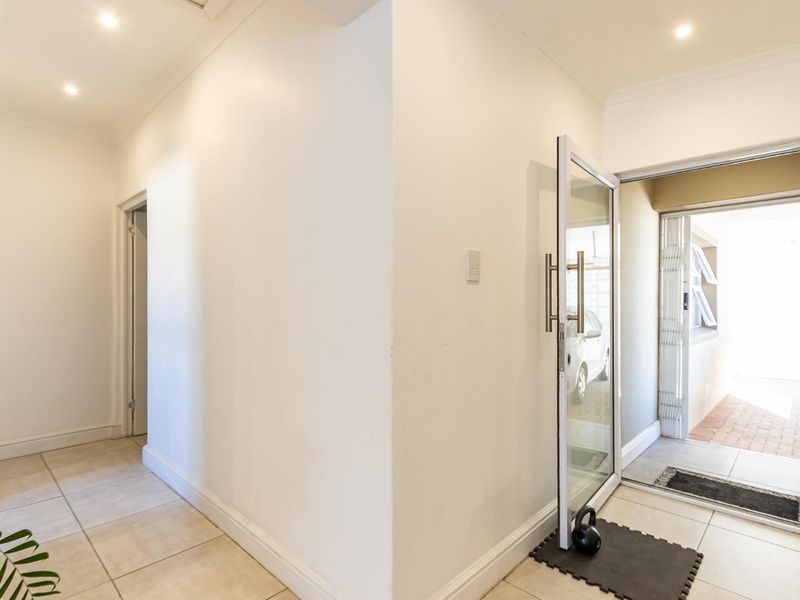 2 bedroom newly built family home - Photo 6