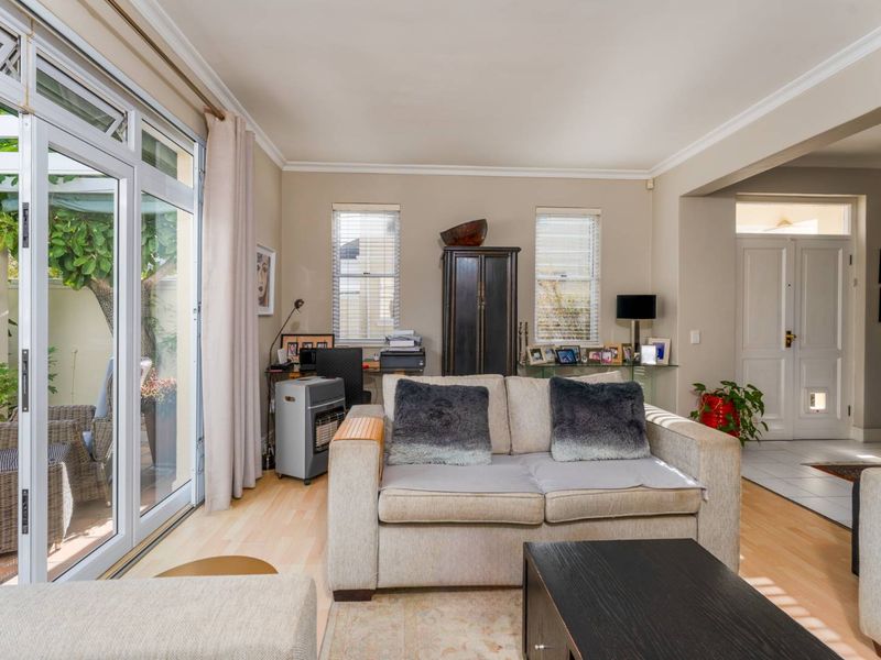 Elegant Family Living in an Exclusive Security Estate - Photo 7