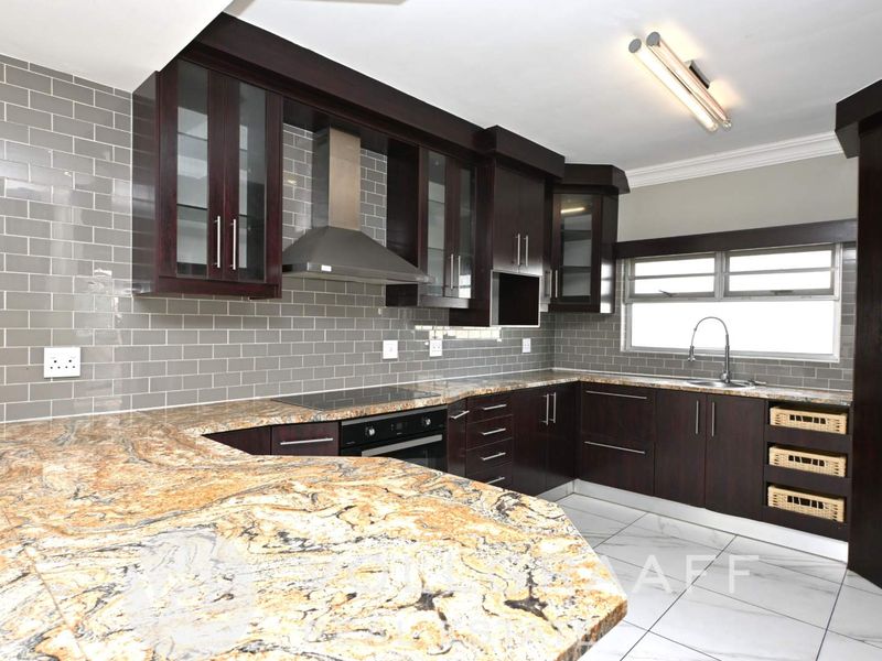 Spacious Family Home To Rent - Available 1 August 2026 - Photo 7