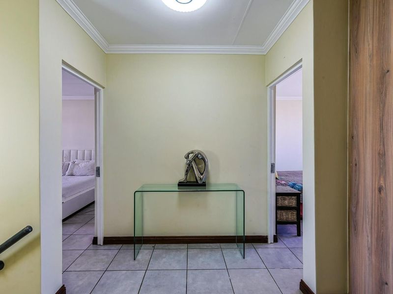 Amazing 3 Bedroom Home in Zambezi Manor Lifestyle Estate - Photo 9