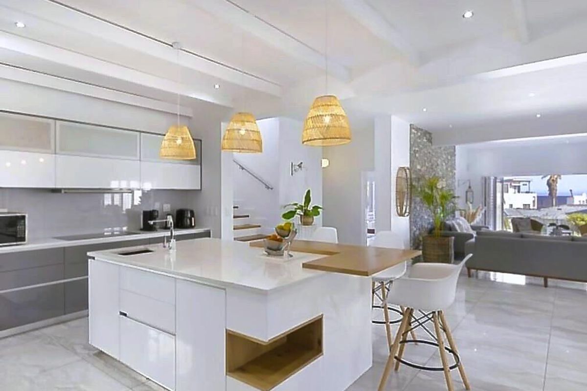 Endless Summer | Ultimate Coastal Living - Photo 5