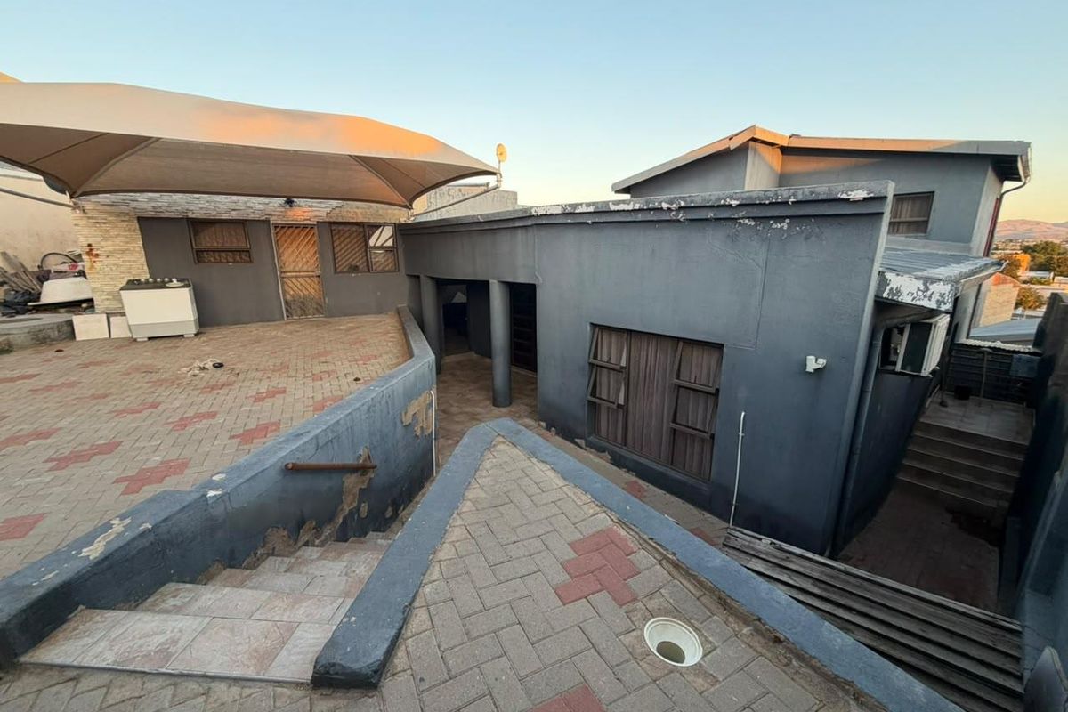 3 BEDROOM HOUSE FOR SALE - DORADO PARK - Photo 3