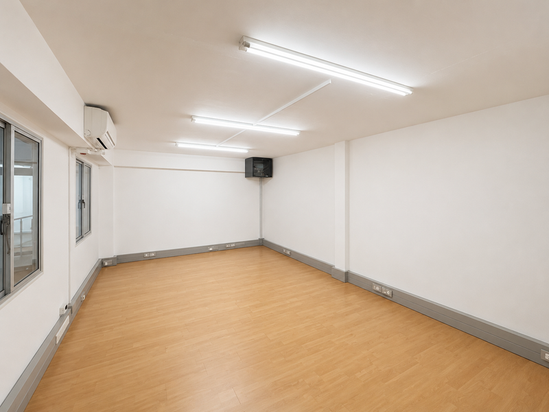353m2 Neat Mini-Factory with Double Storey Offices | Fischer Park, Hillcrest - Photo 6