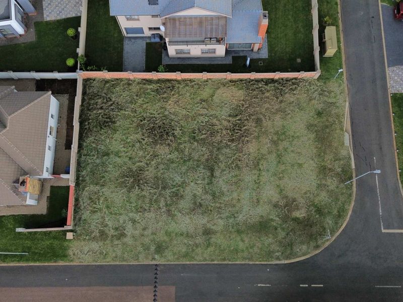 Your Dream Home Starts Here – Prime 548m2 Stand in Zambezi Manor Lifestyle Estate! - Photo 3