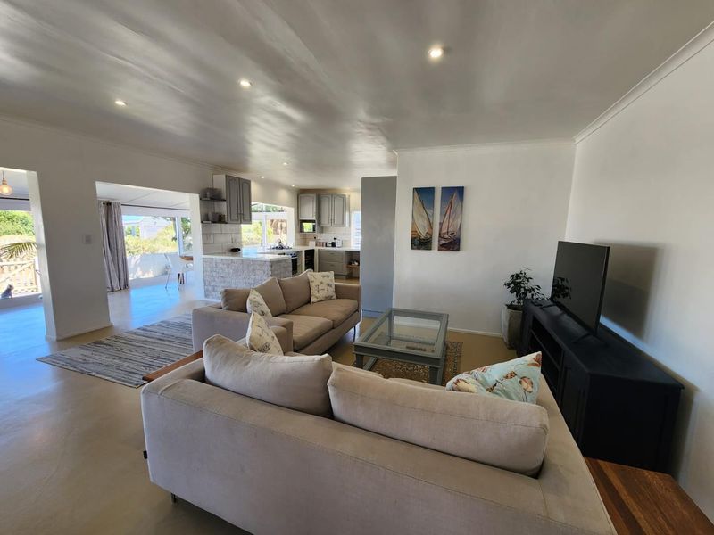 Nature meets Beach Living in Secure Estate - Photo 7