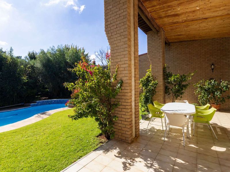 Premium low maintenance face brick family home in the heart of Heuwelsig - Photo 4