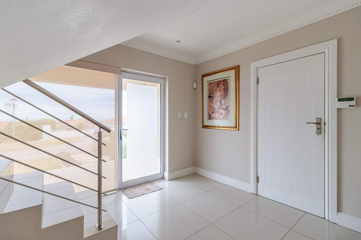 A lifestyle defined by elegance and comfort - Photo 4