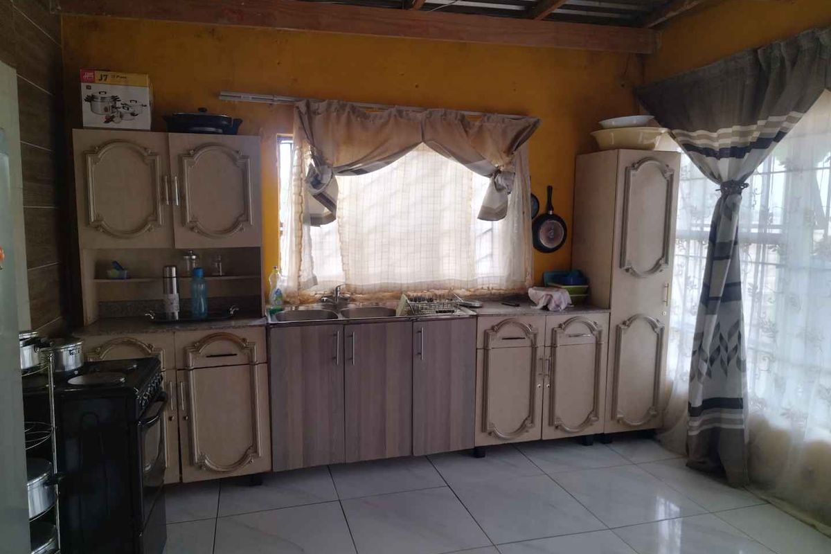 1 bedroom house for sale in Soshanguve South - Photo 3