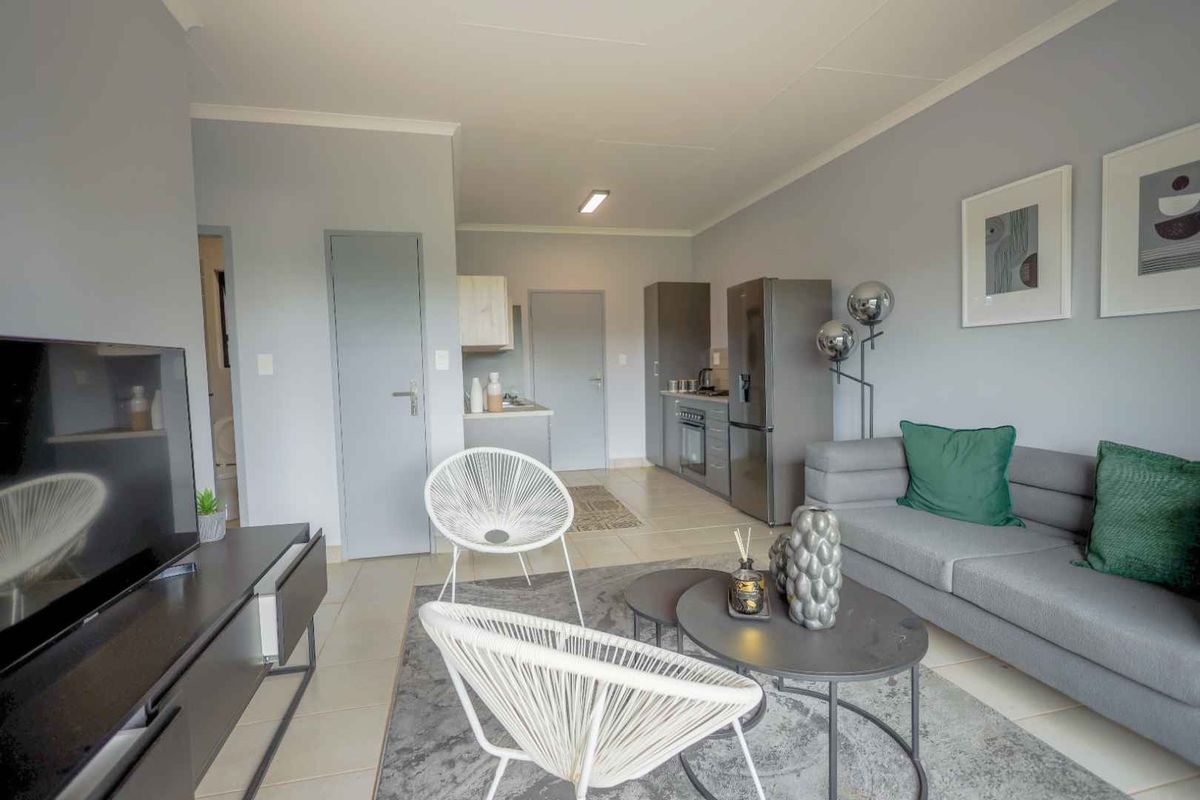 Brand new Ultra-Modern 2 Bedroom, 2 Bathroom Apartment to Rent in Montana - Photo 2