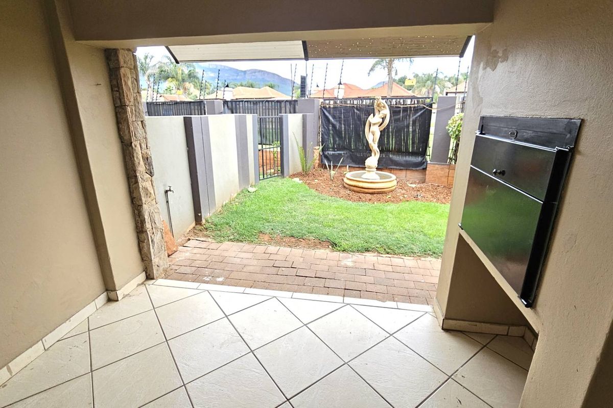 3 BEDROOM TOWNHOUSE TO RENT IN MELODIE HARTBEESPOORT 1st MAY 2026 - Photo 2