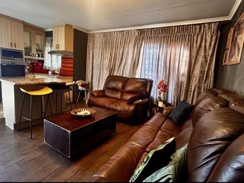 Smart property for sale. - Photo 9