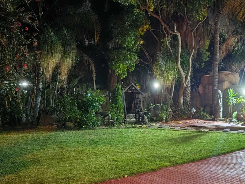 Double Storey Five Bedroom Home for Sale - Photo 7