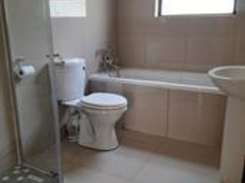 2 Bedroom Townhouse For Sale in Okahandja well under Valuation - Photo 7