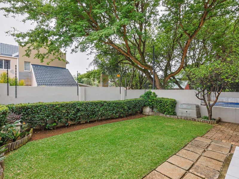 Exclusive 3BR Gem in Quiet Colby Enclave - Photo 3