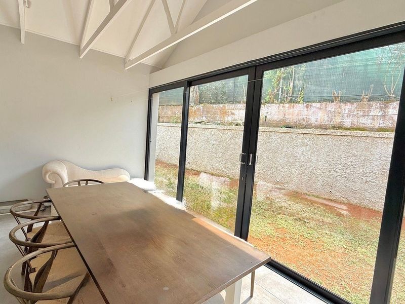 Modern four-bedroom home in a secure Dunrobin estate, Ferncliff - Photo 10