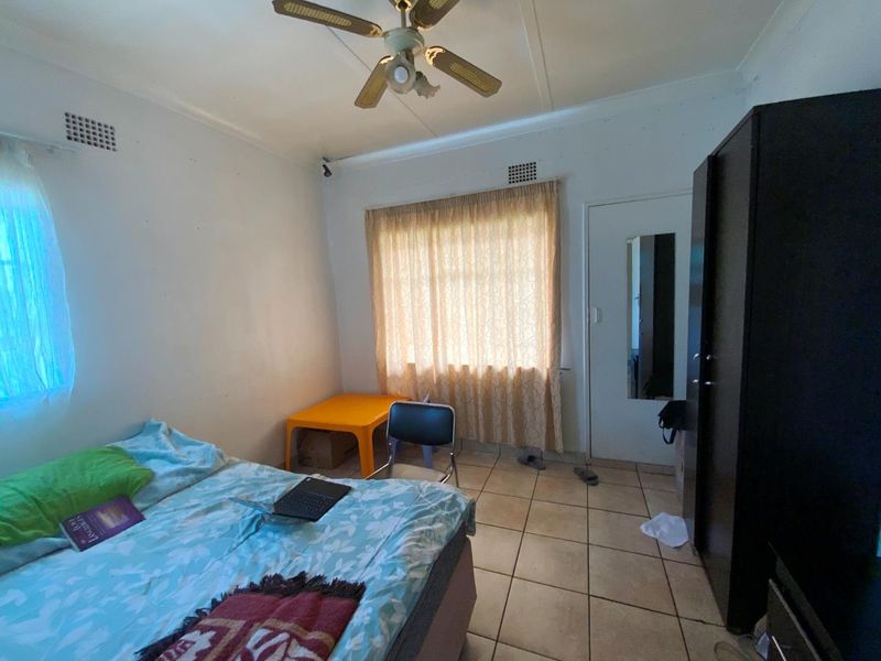 Neat home - Photo 10