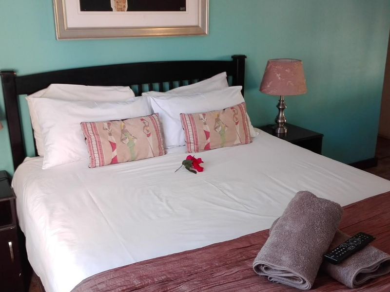Furnished Two Bedroom House to Rent - Photo 5