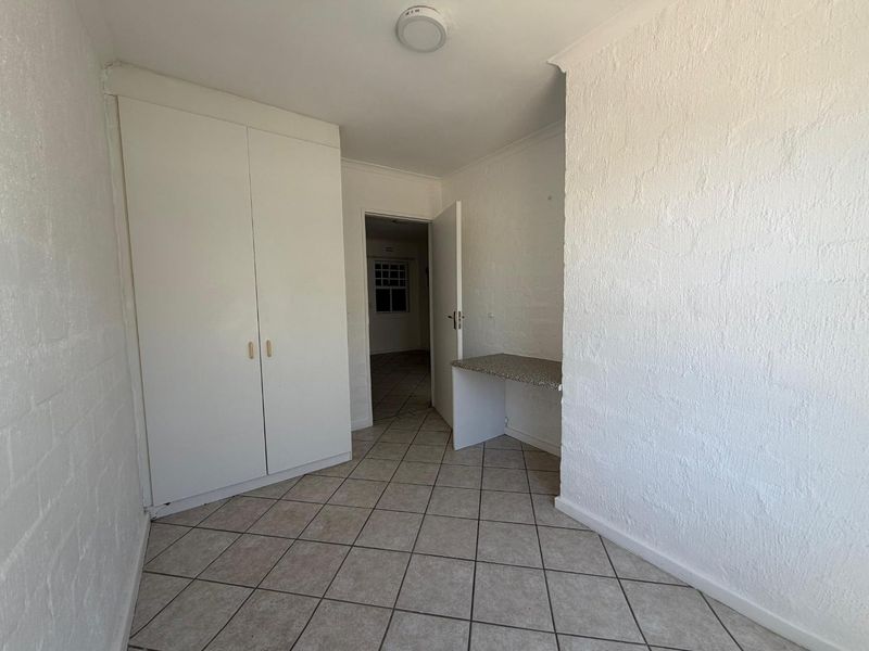 Two-Bedroom Rental Close to Stellenbosch University - Photo 8