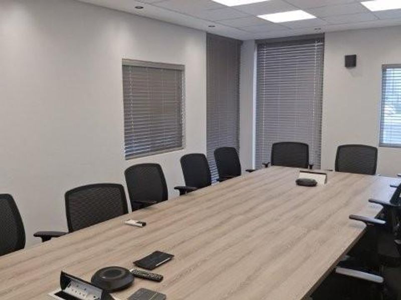 A GRADE OFFICES TO LET - BEST LOCATION - WINDHOEK CENTRAL - Photo 2