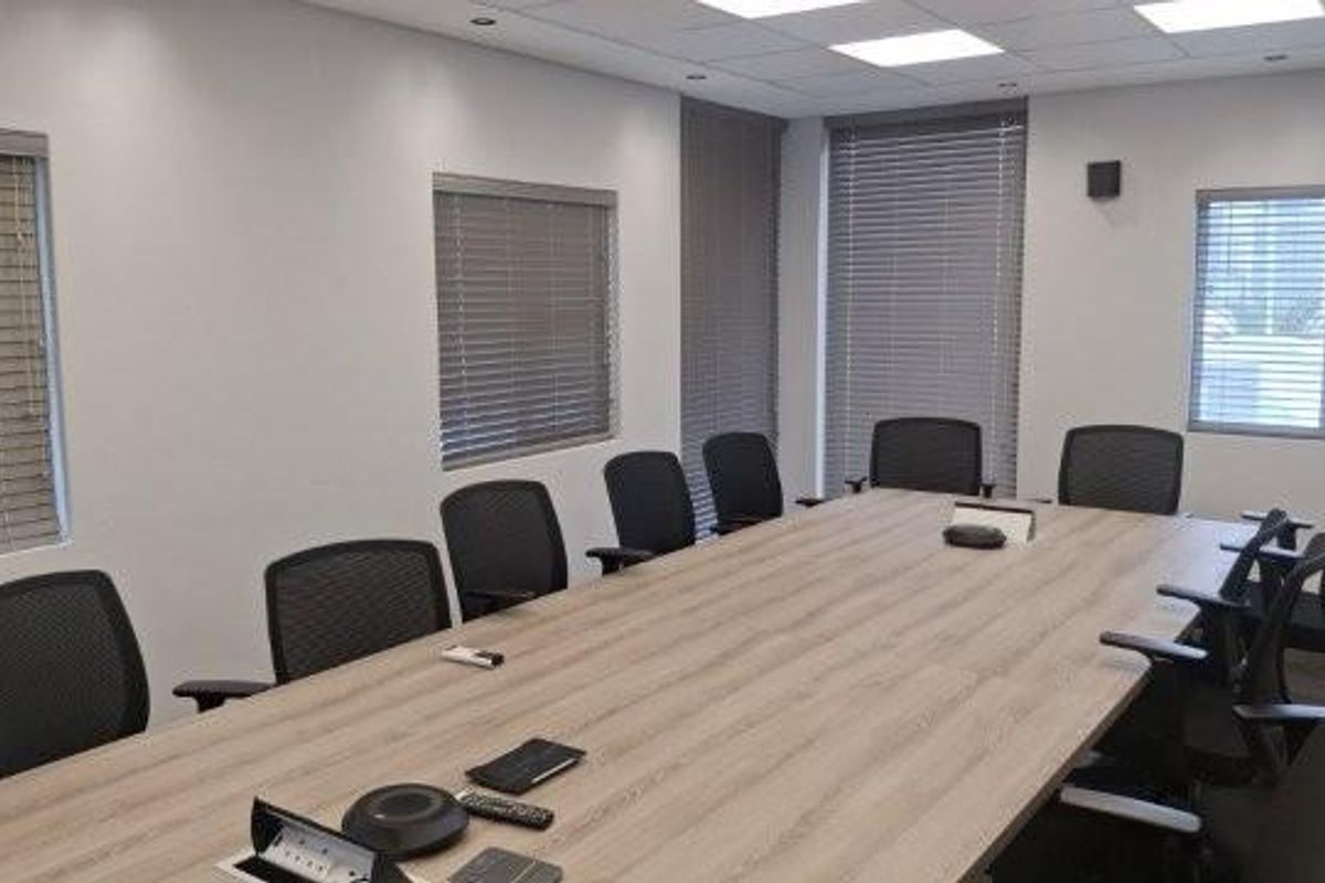 A GRADE OFFICES TO LET - BEST LOCATION - WINDHOEK CENTRAL - Photo 2