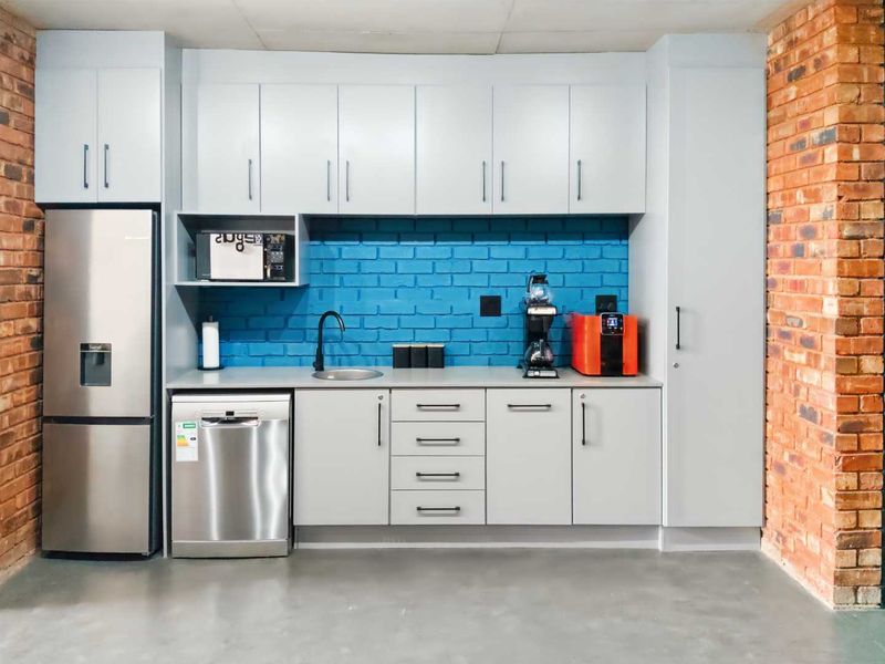 Unlimited office access in Regus Beethoven St. - Photo 6