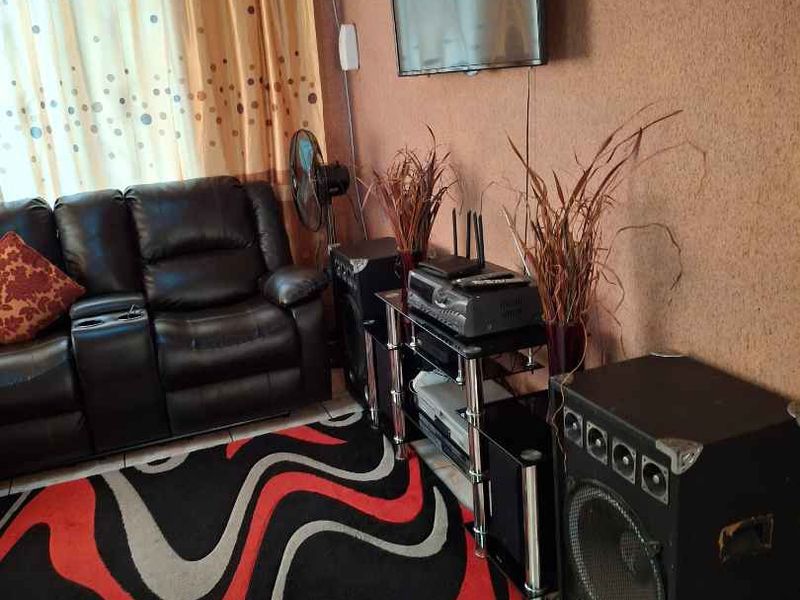 The Ideal house for the beginner in nice Area with cosy features . - Photo 5