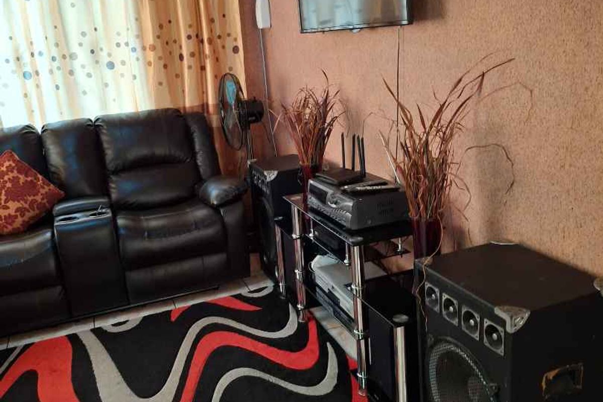 The Ideal house for the beginner in nice Area with cosy features . - Photo 5