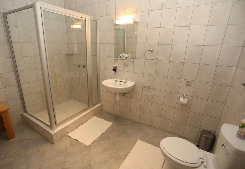 En-suite bathroom