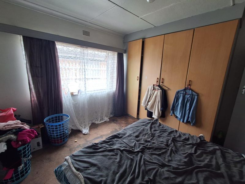 Two Matching Semi-Detached Homes on One Stand in West Turffontein - Photo 7