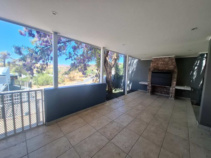 Charming Duet in Central Avis - Photo 3