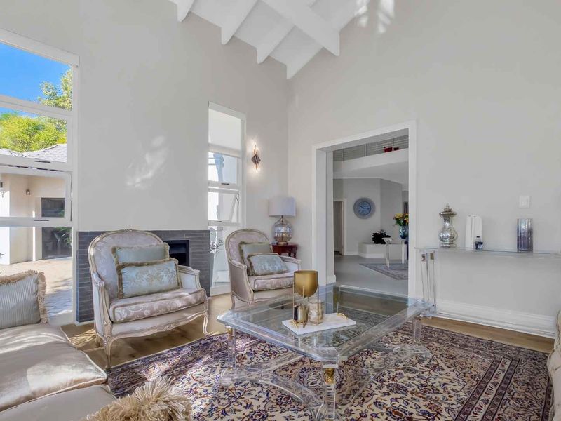 STYLISH 5 BEDROOM RESIDENCE IN DAINFERN VALLEY SECURE ESTATE - Photo 7