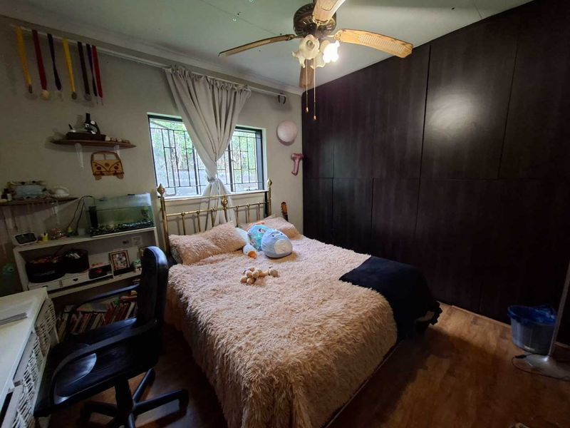 2 Bedroom Home For Sale - Photo 9